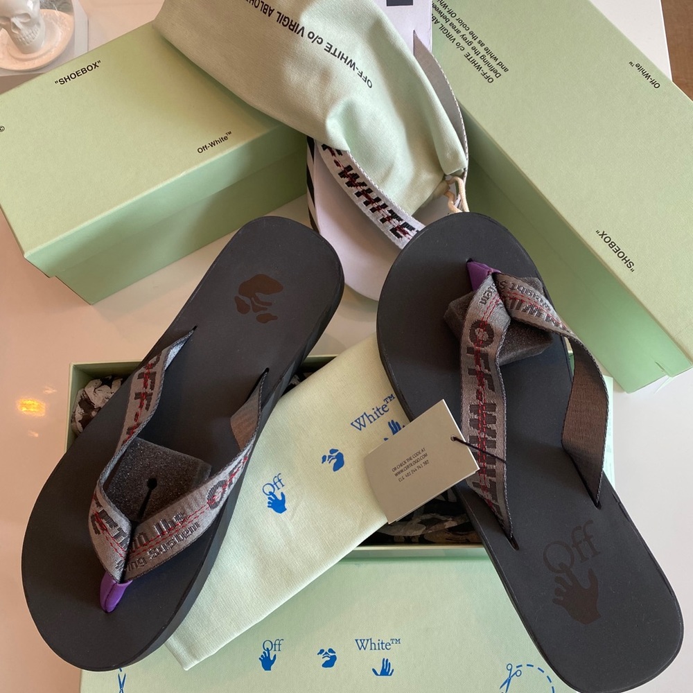 Off-White🛑SOLD🛑 Slides - Picture 8 of 14